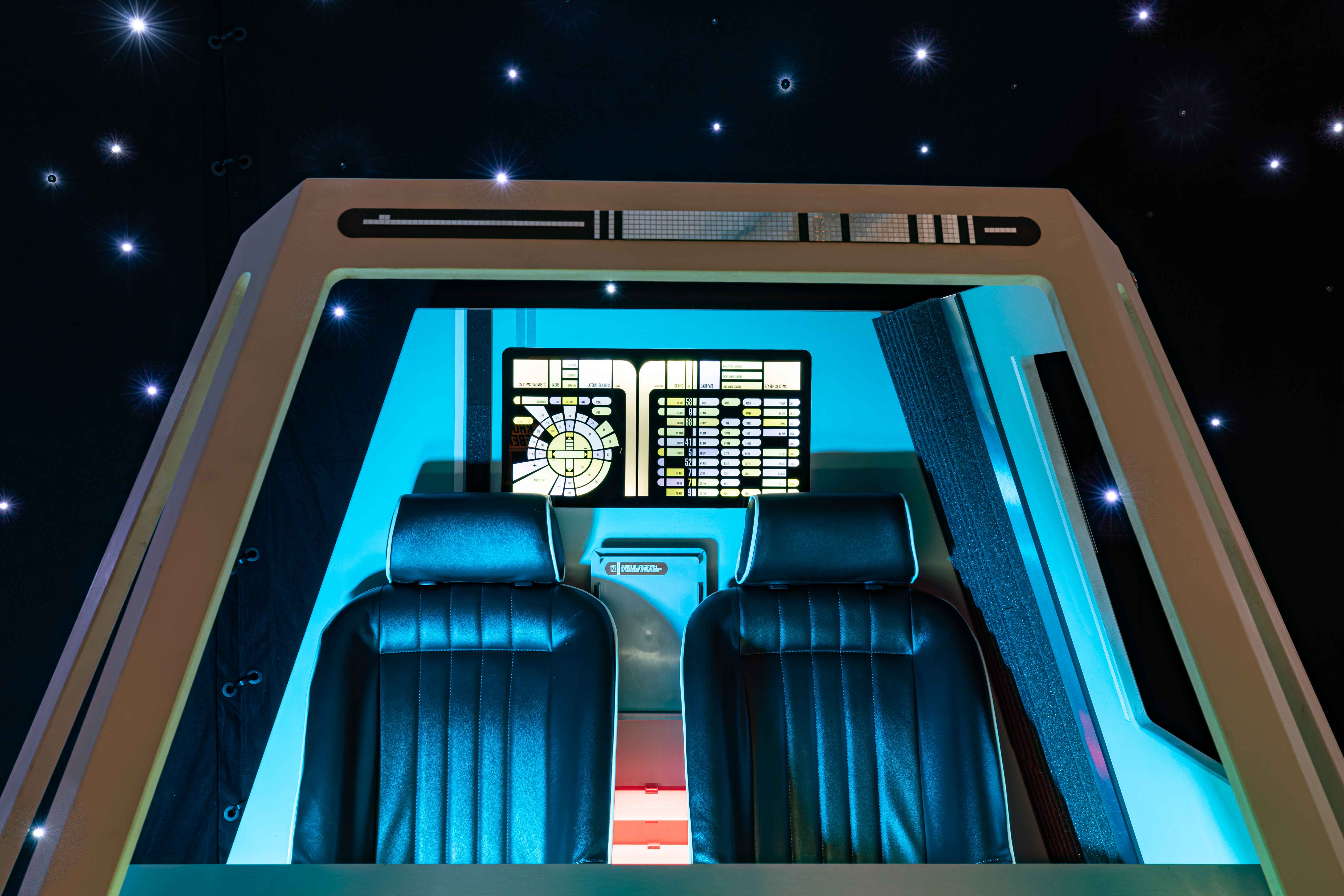 Shuttle-Cockpit im Raumschiff Eberswalde 1701-Museum