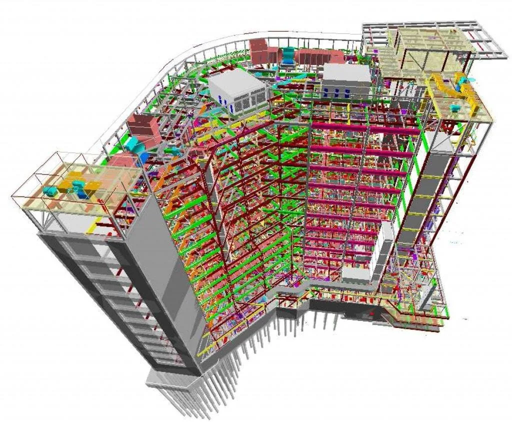 BIM-Modell großes Gebäude mit Rundung – alle Gewerke farbcodiert