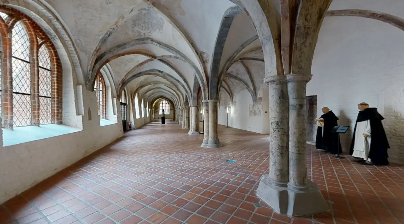 Burgkloster Lübeck – Kreuzgang mit gotischen Gewölben