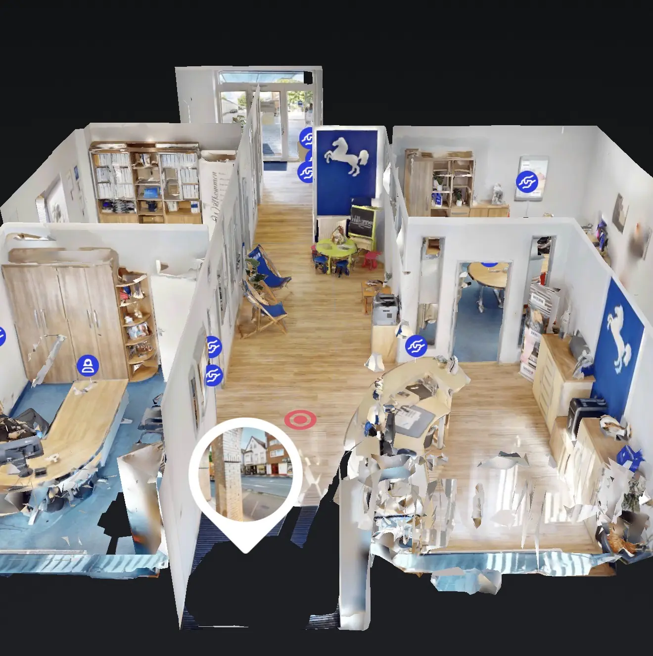 Frontale Dollhouse-Ansicht der mittelgroßen VGH-Filiale