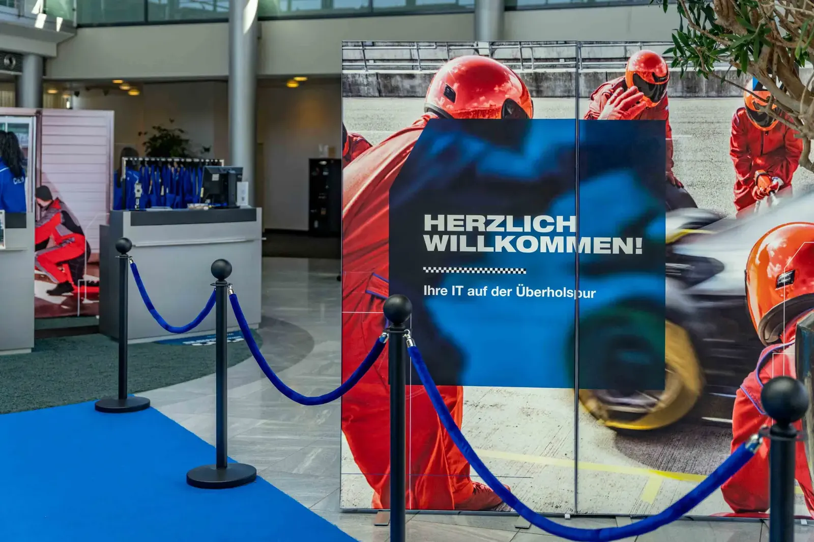 Das Mercedes-Benz Kundencenter Bremen – Aufnahme 3