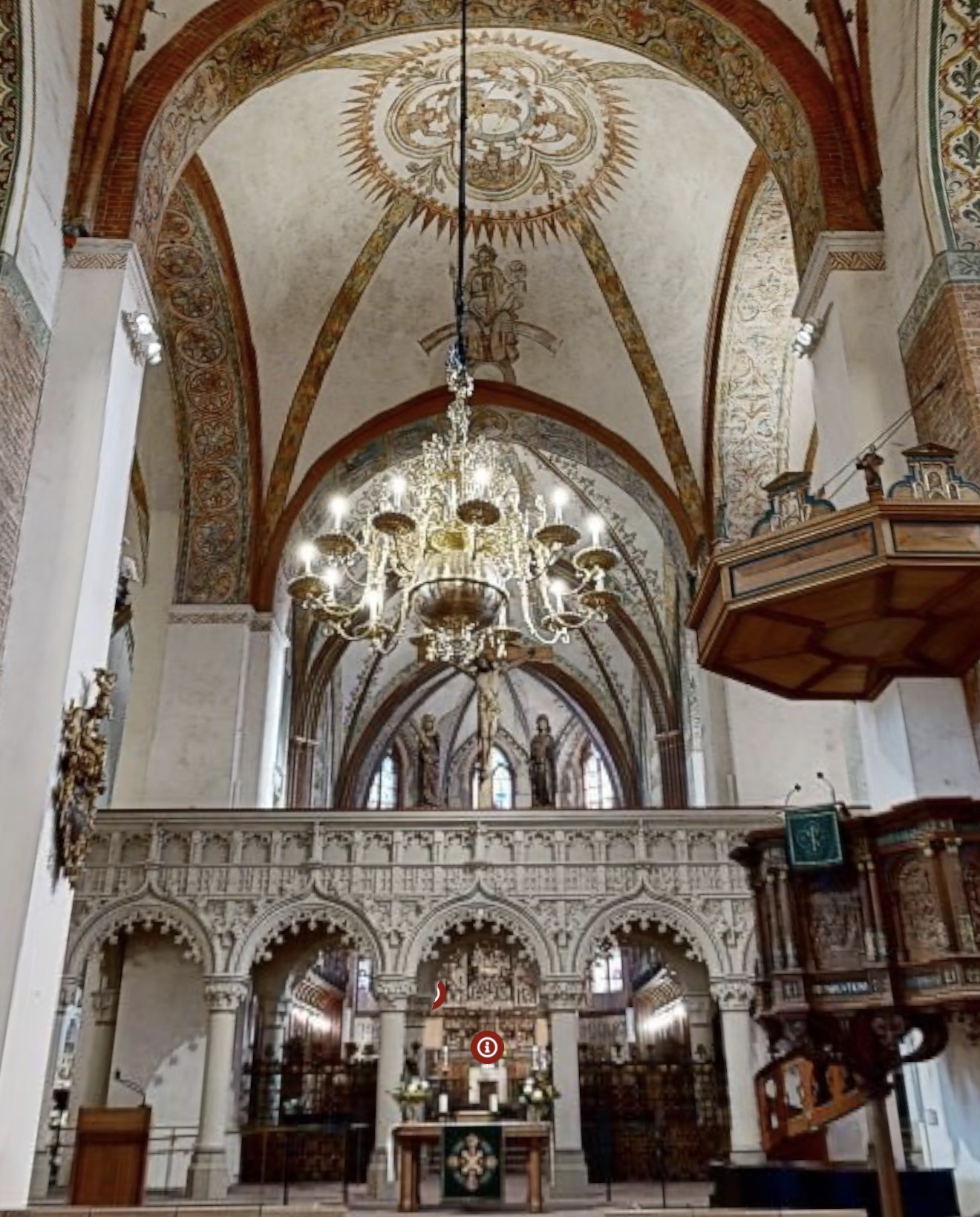 Sakralbauten – Virtuelle 360°-Rundgänge durch historische Kirchen und Dome