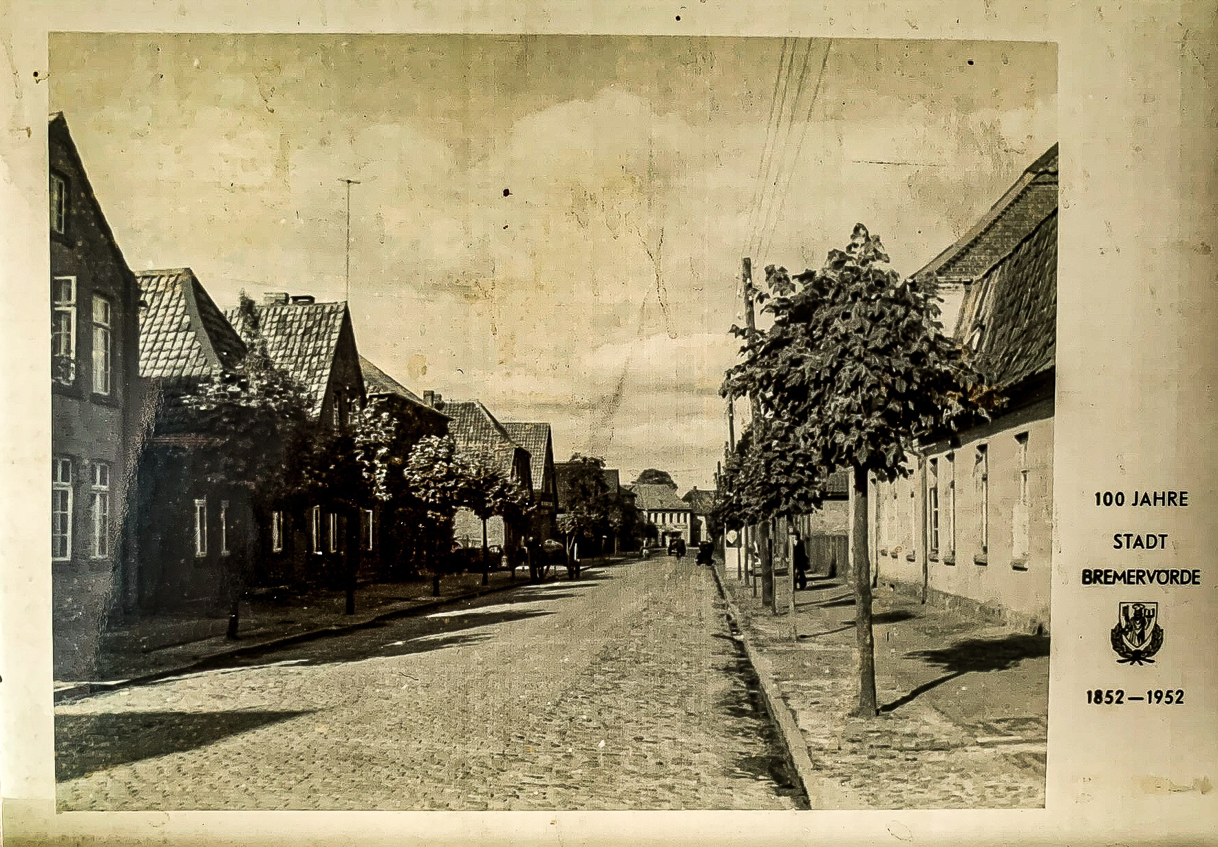 100 Jahre Stadt Bremervörde 1852–1952 – historische Straßenansicht